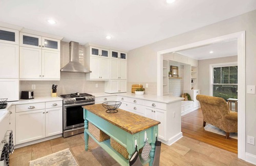 Ashbrook - Clawson Village House | Charm of SouthPark - 5 Bedrooms - 1 of a Kind Lot!