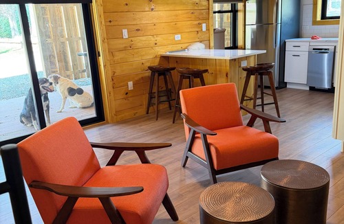 Mount Mourne House | Charming 1BR Barn Retreat – Close to Hospitals, Parks & Town in Mooresville