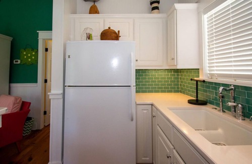 Saint Helena Island Cottage | Charming 2-Bed Cottage w/ golf cart & direct views of Ocean Creek Golf Course
