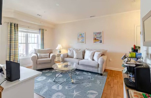 Villages of Five Points Condo | Charming 2-bedroom, 2-bath condo located in the heart of Lewes Beach.