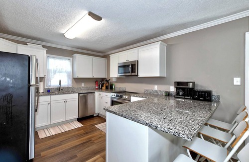 Rock Hill House | Charming 3-bedroom home in delightful Rock Hill with AC, WiFi