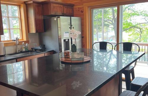 Gilford Cottage | Charming Cottage - Lake Winniepesaukee water access, boat slip, dogs welcome!