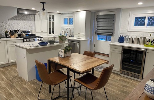 Beacon Hill Condo | Charming & Private 1-bedroom Condo in Historic Boston - next to MGH hospital!