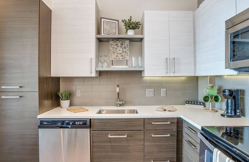 Peachtree Center Apartment | Chic 1-bedroom apartment in fabulous Atlanta with Amenities