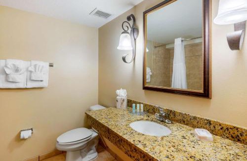 National Gardens Hotel | Clarion Inn Ormond Beach at Destination Daytona