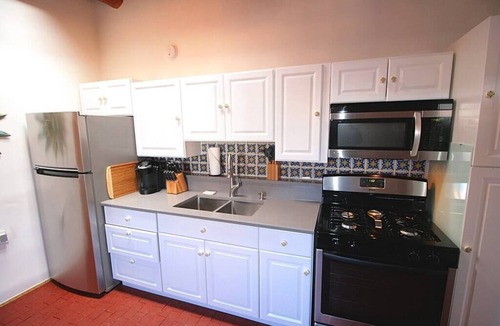 Downtown Santa Fe House | Comfort on Closson- Near Plaza - Fire Pit- Patio