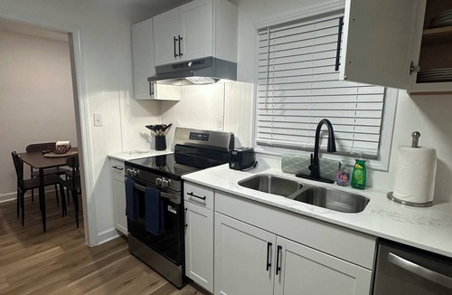 Belvedere House | Comfortable 3BR Home Near I20 and Downtown