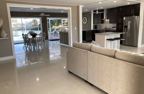 Venice Gardens House | Completely remodeled 3bdrm/2.5bath heated pool