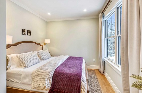 Egleston Square House | Contemporary Farmhouse-Style Retreat near T