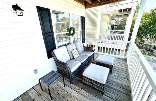Surfside Beach House | Cooper's Lighthouse Home