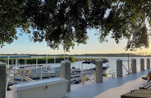Tara Golf and Country Club Condo | Country style 3-bedroom condo in fabulous Tara G&CC with Class A Membership