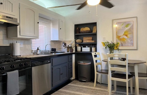 Santa Fe House | Cozy 1-bedroom adobe townhome in Santa Fe with AC