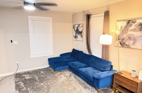 Jefferson Park House | Cozy 2-bedroom bungalow in cozy East Point GA 15 mins from downtown Atlanta