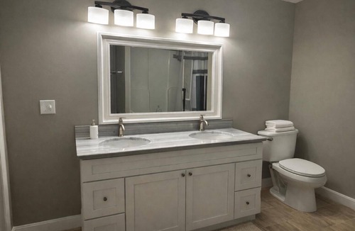 Worcester House | Cozy 3-bedroom house in serene Worcester with fitness room and office
