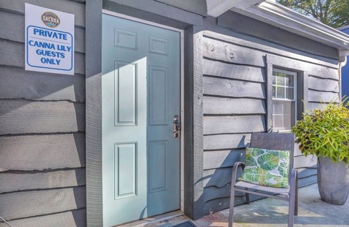 Greenville Cabin | Cozy Cabin W/Shared Hot Tub and Sauna, Sleeps 4