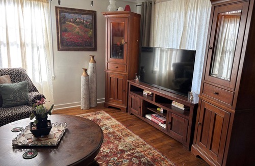 Lee's Summit House | Cozy Downtown Lees Summit Gem/3BR/2BA Home