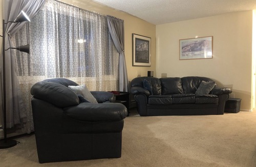 Northeast Anchorage Apartment | Cozy gem near Cheney Lake
