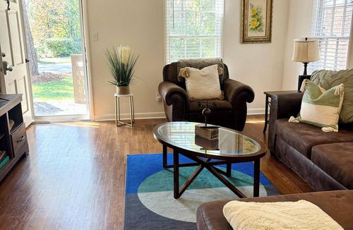 Piedmont Heights House | Cozy Midtown Townhouse, Walk to Peidmont Park, Beltline, Ansley mall, Sleeps 6