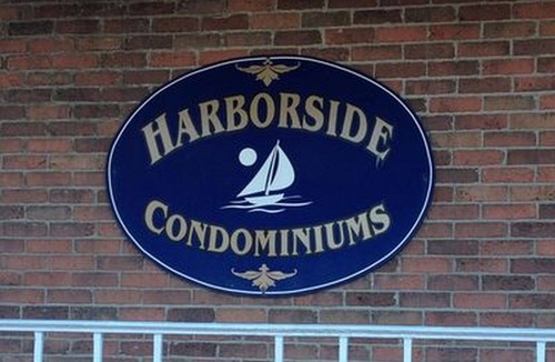 Wells Beach Condo | Cozy Riverside Studio Condo Two Minute Walk To Wells Beach