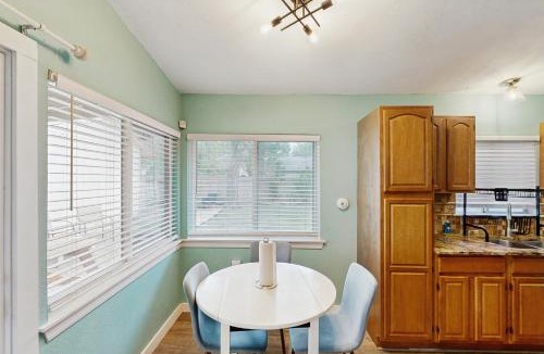 New Territories House | Cozy San Antonio home with washer/dryer and enclosed backyard