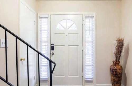 Church Street Villa | Cozy & Spacious 3BD/2.5BTH Home