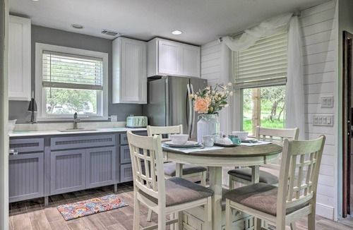 Spring Branch Cottage | Cozy Spring Branch Cottage in Hill Country!