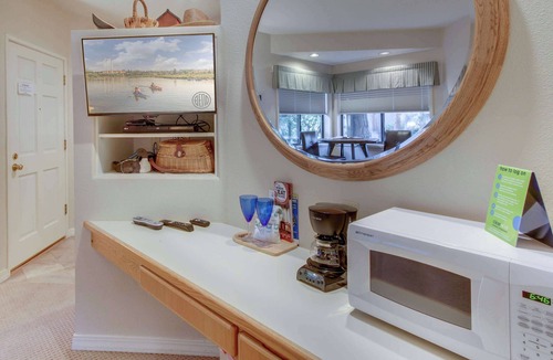 Century West Apartment | Cozy studio condo with free WiFi, shared pool & near river