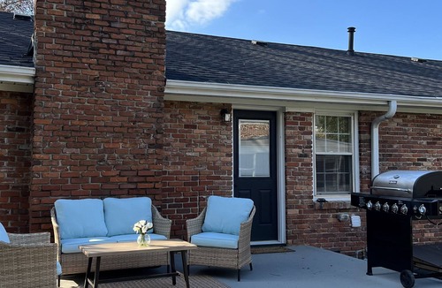 Covington House | Cozy two bedroom home with convenient access to downtown Covington!