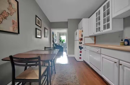 Medford Street - The Neck Apartment | Delightful 1-bedroom apartment with AC in vibrant Boston