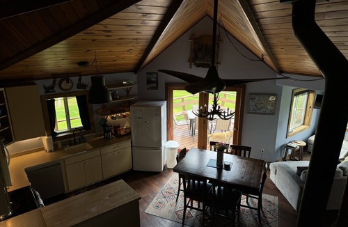 Healy House | Denali National Park 3 Bedroom Home on 5 Acres, hi
