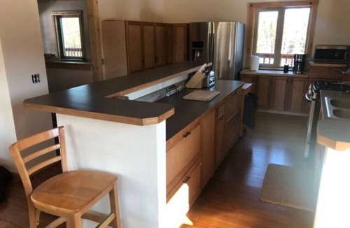 McKinley Park House | Denali Park - Ridgeview House with 360 mountain views all around!
