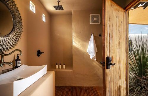 Study Butte-Terlingua House | Desert Pearl ⁠— Quick Drive from Big Bend