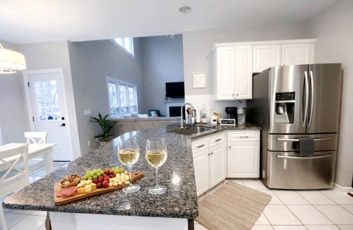 Charlotte Cottage | Disconnect at this Cottage with Great Surroundings in Charlotte, North Carolina