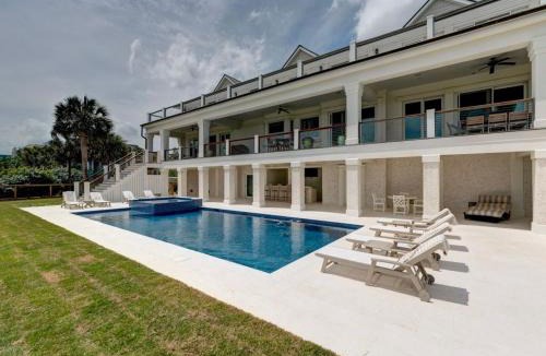 Isle of Palms House | Discounts! Serenity- 2 50th One of a kind Oceanfront Master Piece, Pool/Hot Tub