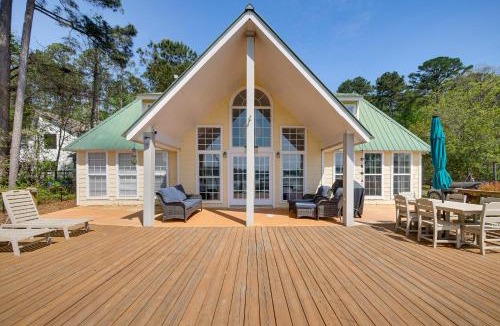 Milledgeville House | Dock & Fire Pit: Stunning Lake Sinclair Home!