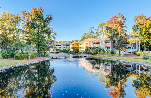 Palmetto Dunes Villa | Dog-friendly condo near Shelter Cove Marina with pool, hot tub & lagoon views