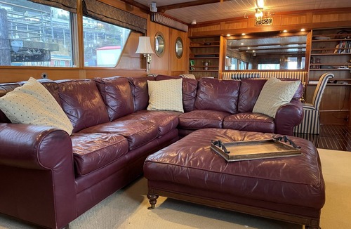 Ketchikan Boat Rental | Don't book a place, book an Alaskan Adventure on an 85 foot Super Yacht