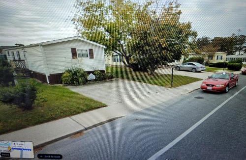 Montego Bay House | Dorothy and Jane's Ocean City Md Vacation Home Sleeps 8 - 3 bedrooms 2 full bath