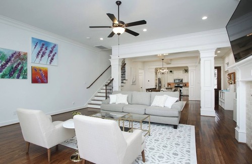Shady Acres House | Downtown Houston-Private Pool, Hot Tub & Game Room