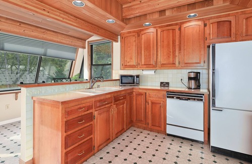 Cooper Landing Cabin | Eagle's Haven - Entire Cabin 6 bd w/2 LivingAreas