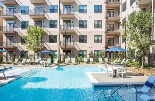 Loring Heights Apartment | Early Check-In No Fee Near Mercedes-Benz Stadium