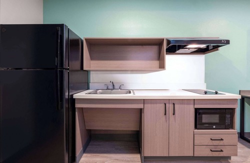 Arcadia Hotel | ECHO Suites Extended Stay by Wyndham Spartanburg
