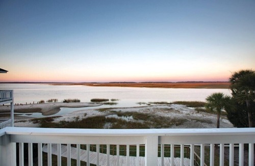 Ocean Ridge Condo | Edisto Island | Beach Weekend w/Friends | Pool + Beach | 3BR Sleeps 10