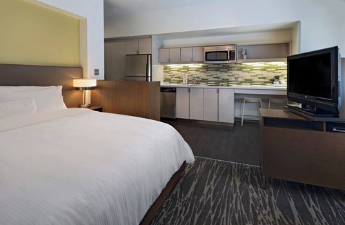 Barker Hotel | Element by Marriott Houston Vintage Park