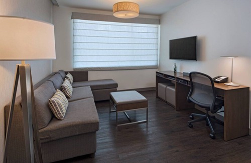 Barker Hotel | Element by Marriott Houston Vintage Park