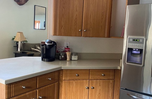 Kodiak House | Emerald Isle Getaway - Tremendous 3-bedroom house with WiFi in Kodiak