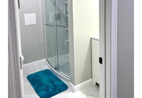 North Billerica Apartment | Entire Beautiful Guest Two Bedroom with own entrance along routes 3, 495 & 95