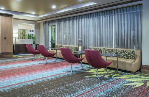 Far North Central Hotel | Experience True Relaxation in your Room | Topgolf San Antonio - 1.1 miles