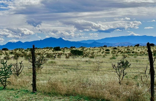 Eldorado at Santa Fe House | Exquisite Mountain Panoramas, tranquility, just 16 miles from downtown Santa Fe