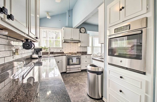 Whitemarsh Island House | Family-Friendly Savannah Vacation Rental w/Decks!